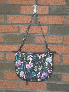 Lug Swivel Quilted Shoulder Bag - Black with Multicolor Flowers